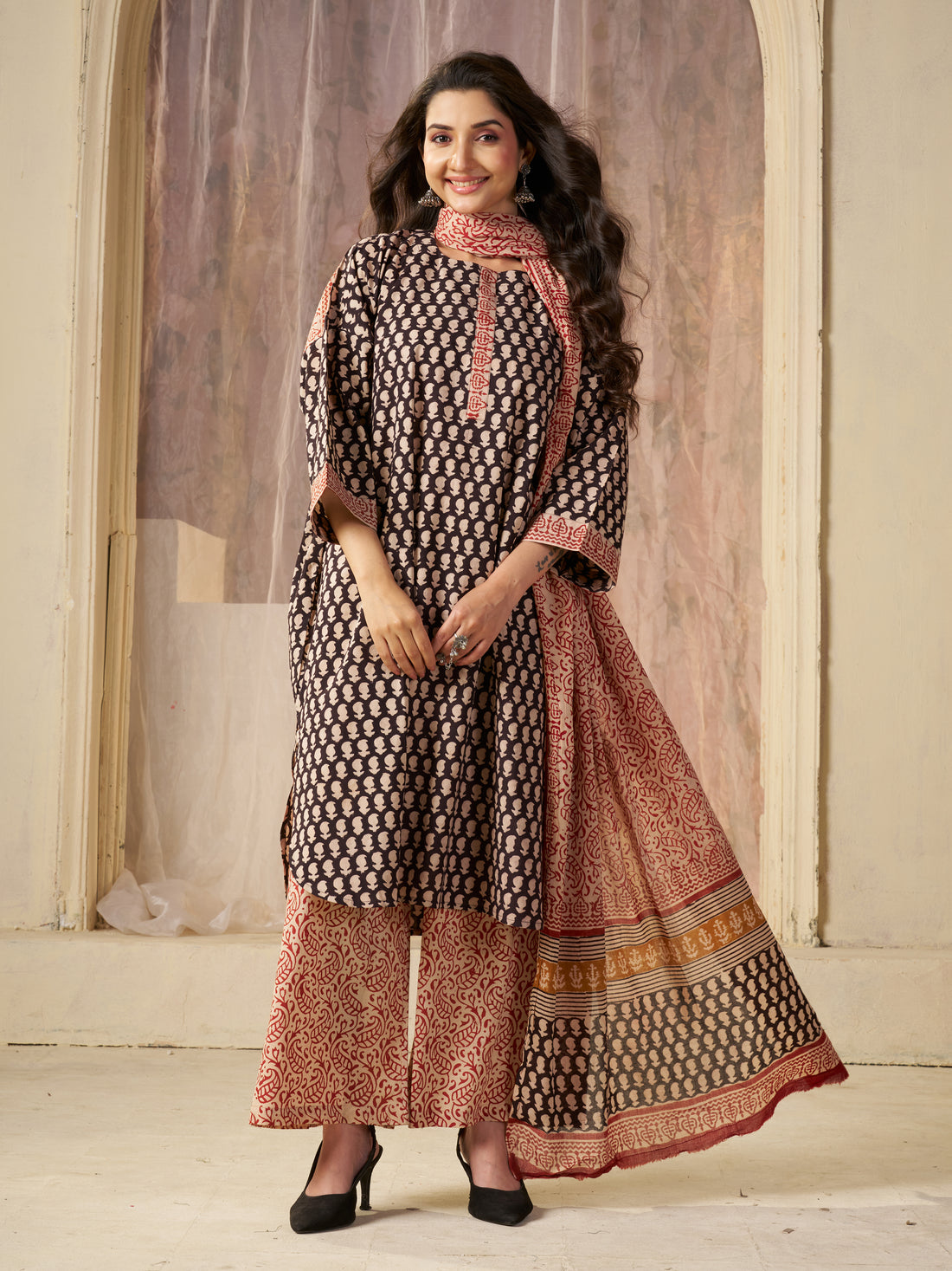 Red & Black Jaipuri-printed Pure Cotton Stitched 3-Piece Kurta Set